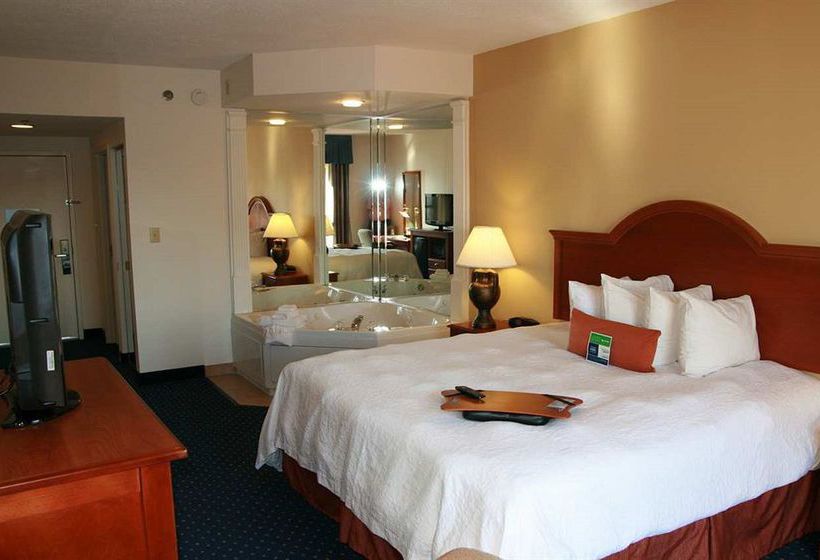 Hotel Hampton Inn & Suites Concord Charlotte  | Concord | North Carolina | United States 14