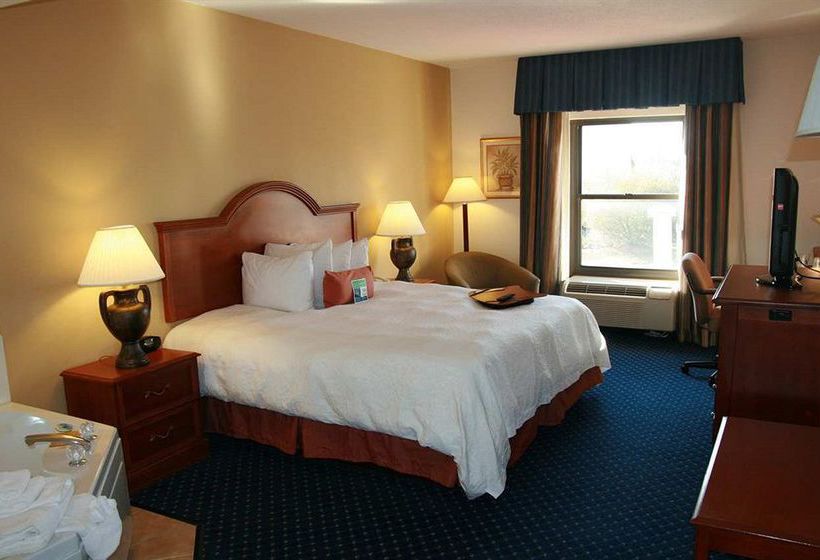 Hotel Hampton Inn & Suites Concord Charlotte  | Concord | North Carolina | United States 15