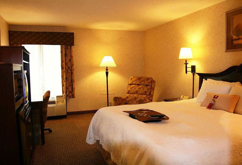Hotel Hampton Inn Dublin  | Dublin | Virginia | United States 16