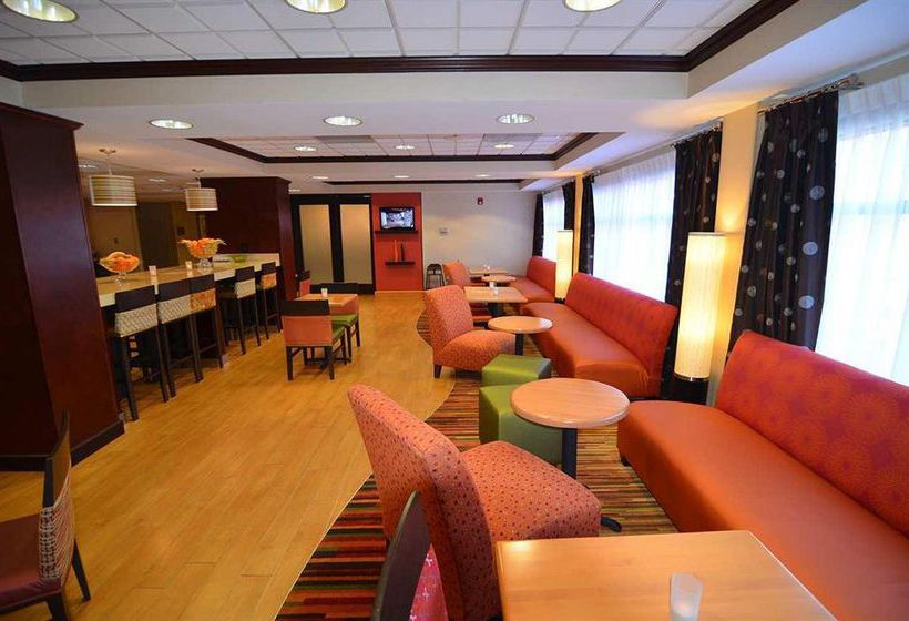 Hotel Hampton Inn Groton  | Groton | Connecticut | United States 13