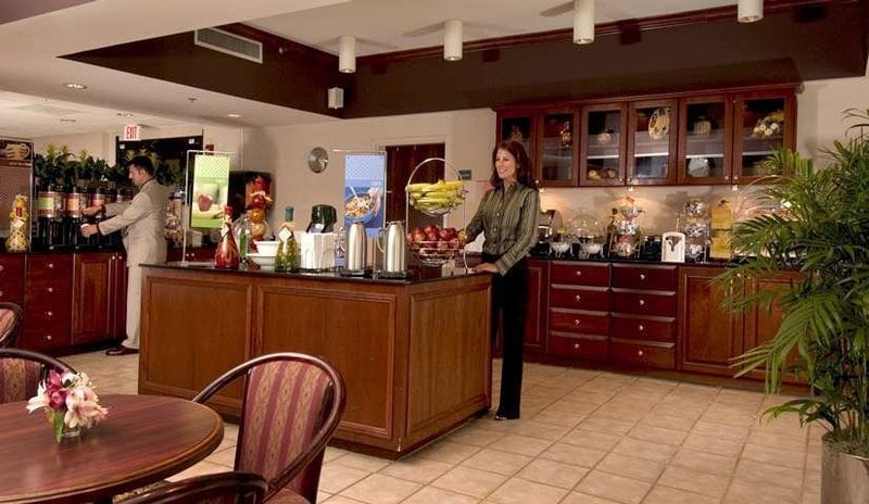 Hotel Hampton Inn Greensboro-Airport  | Greensboro | North Carolina | United States 13