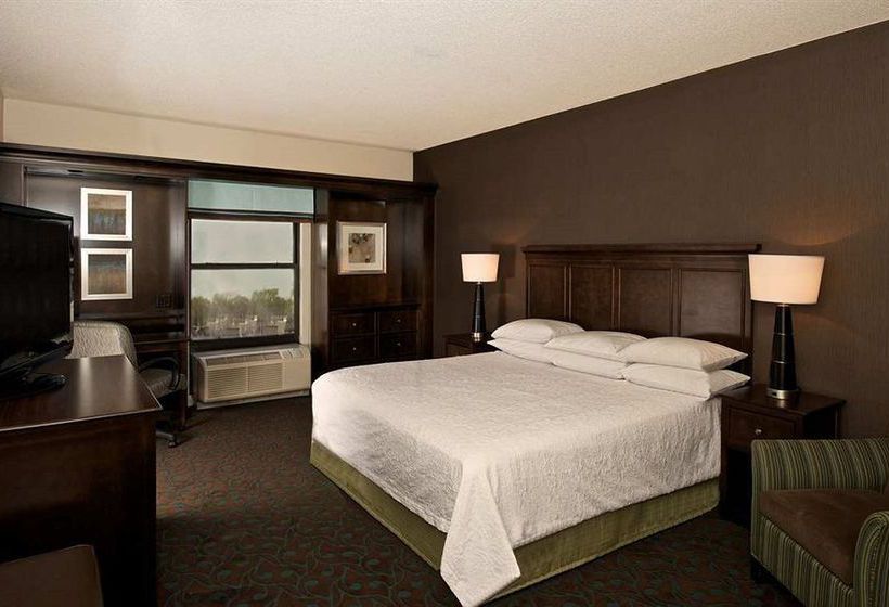 Hotel Hampton Inn Terre Haute  | Terre Haute | Indiana | United States 17