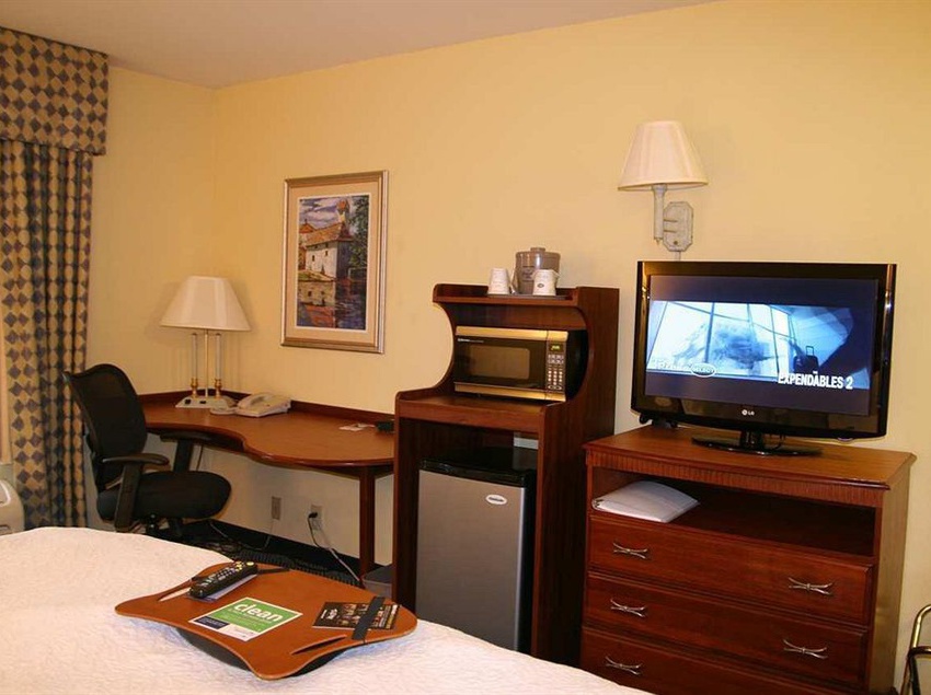 Hotel Hampton Inn Lebanon  | Lebanon | Kentucky | United States 19
