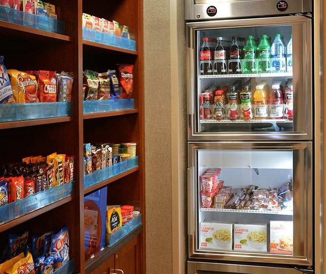 Hotel Hampton Inn Medford  | Medford | Oregon | United States 4