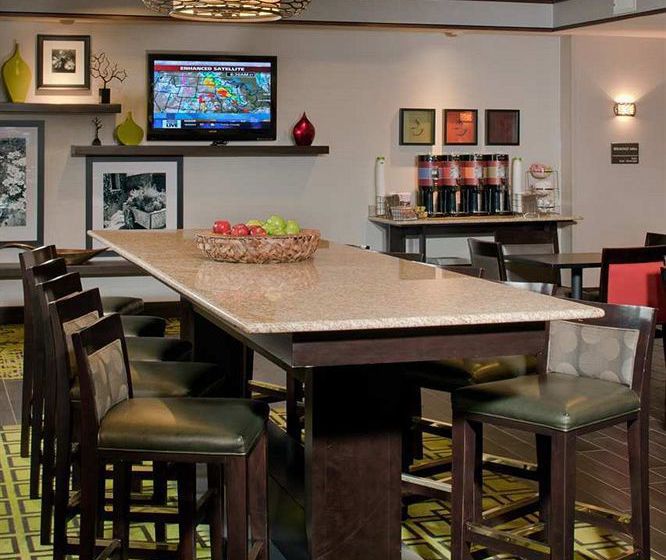 Hotel Hampton Inn MT. Pleasant  | Mount Pleasant | Michigan | United States 16