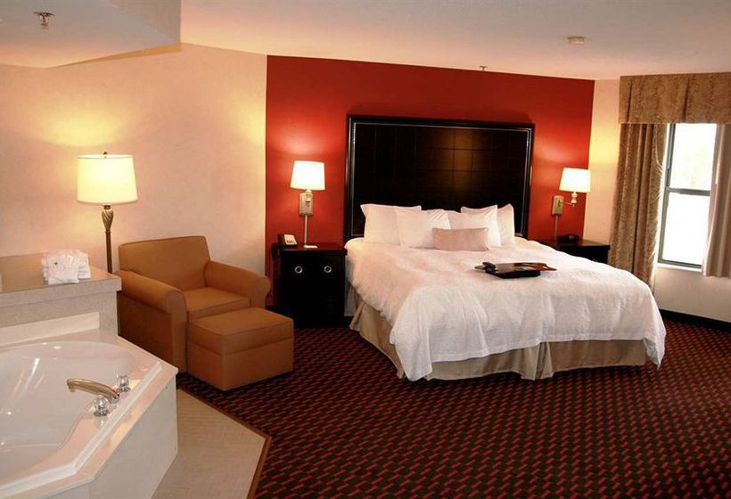 Hotel Hampton Inn MT. Pleasant  | Mount Pleasant | Michigan | United States 4