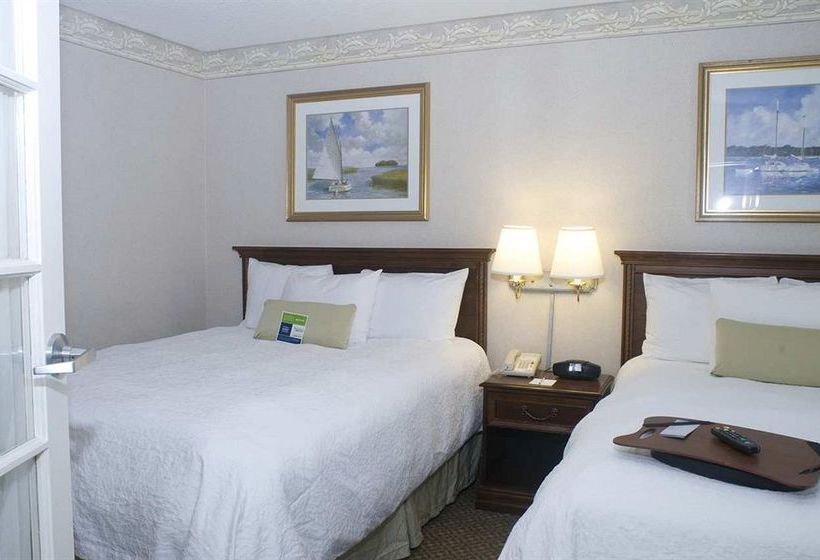 Hotel Hampton Inn & Suites Middletown Newport  | Newport | Rhode Island | United States 14