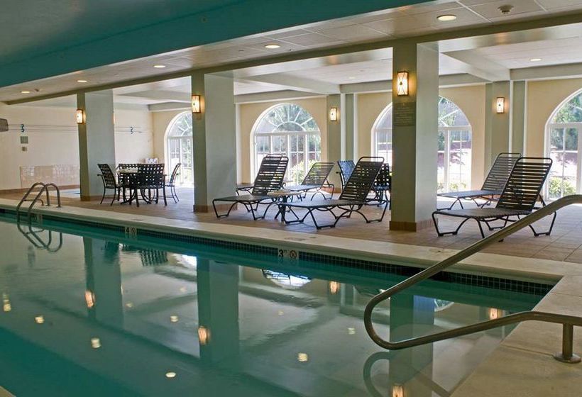 Hotel Hampton Inn & Suites Middletown Newport  | Newport | Rhode Island | United States 16