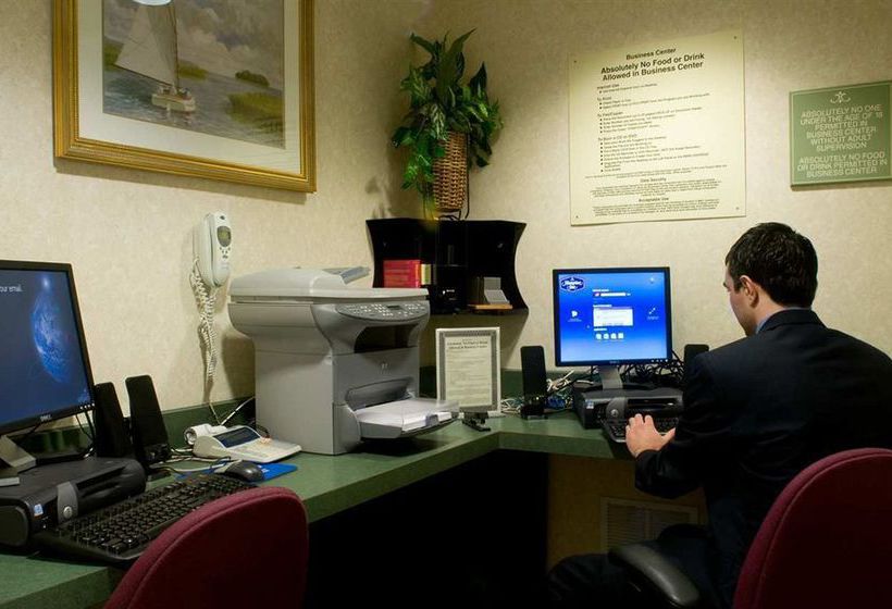 Hotel Hampton Inn & Suites Middletown Newport  | Newport | Rhode Island | United States 5