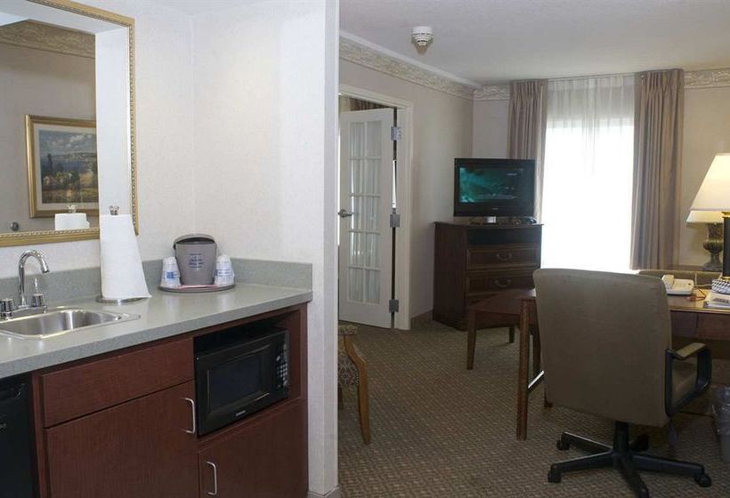 Hotel Hampton Inn & Suites Middletown Newport  | Newport | Rhode Island | United States 9