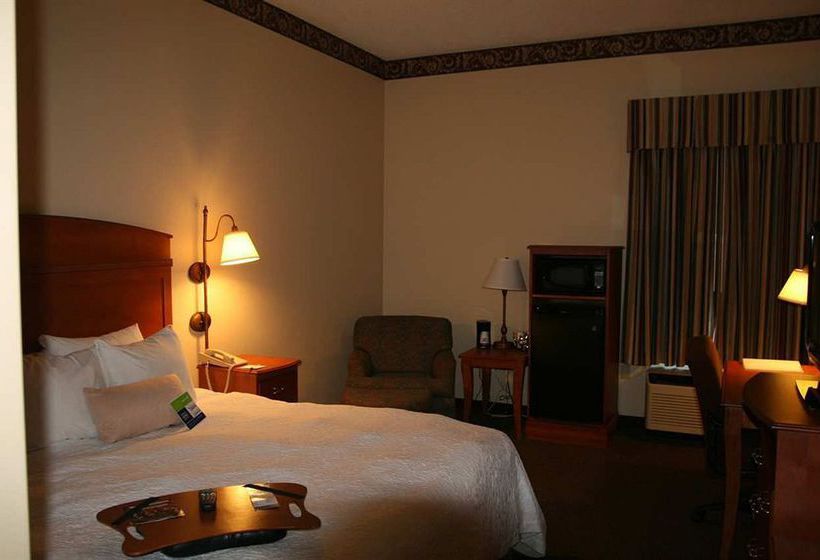 Hotel Hampton Inn Mt. Vernon  | Mount Vernon | Illinois | United States 17