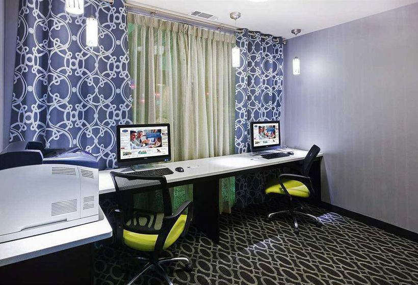 Hotel Hampton Inn Paris  | Paris | Texas | United States 14