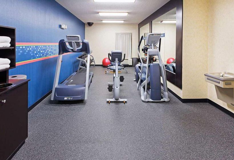 Hotel Hampton Inn Paris  | Paris | Texas | United States 15