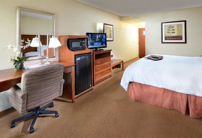 Hotel Hampton Inn Raleigh-Capital Blvd. North  | Raleigh | North Carolina | United States 1