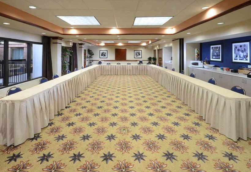 Hotel Hampton Inn Raleigh-Capital Blvd. North  | Raleigh | North Carolina | United States 14