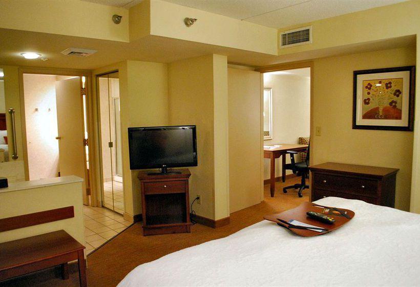 Hotel Hampton Inn Raleigh-Capital Blvd. North  | Raleigh | North Carolina | United States 18