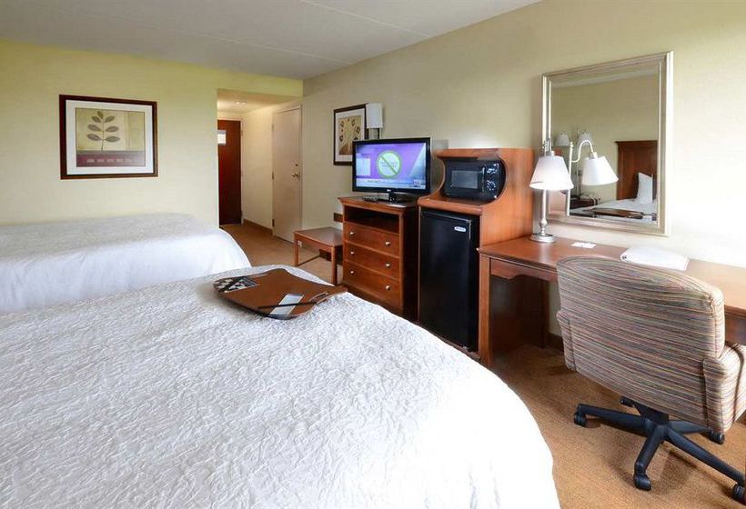Hotel Hampton Inn Raleigh-Capital Blvd. North  | Raleigh | North Carolina | United States 3