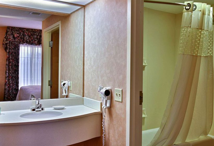 Hotel Hampton Inn & Suites Williamsburg Square  | State College | Pennsylvania | United States 10