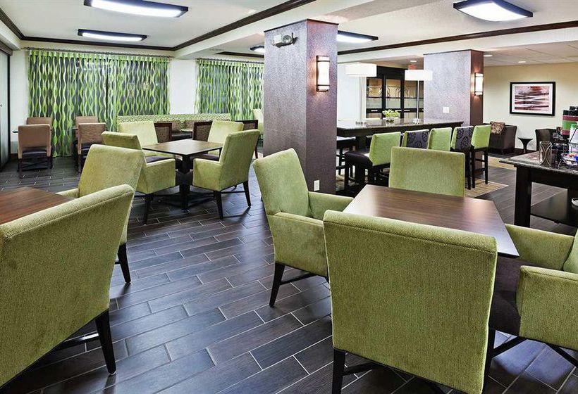 Hotel Hampton Inn Salina  | Salina | Kansas | United States 3