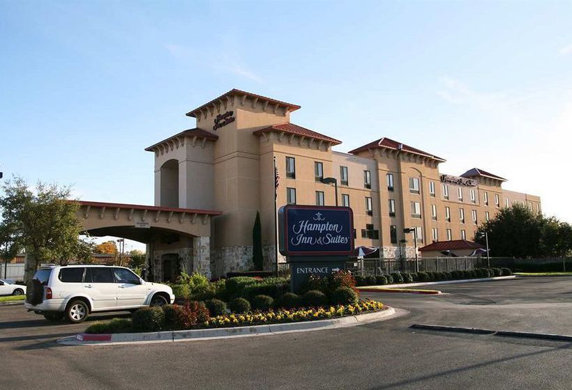 Hotel Hampton Inn & Suites San Marcos  | San Marcos | Texas | United States 12