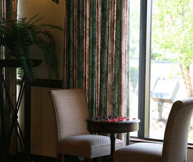 Hotel Hampton Inn & Suites Toledo-North  | Toledo | Ohio | United States 10