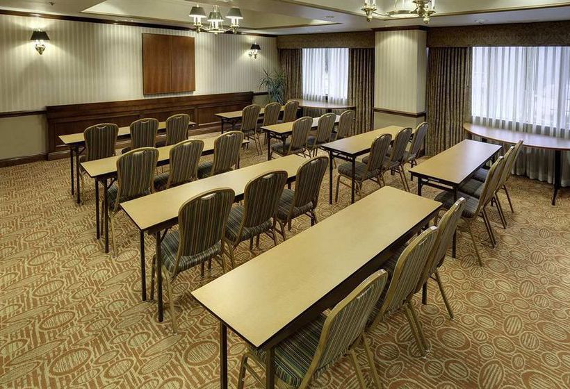 Hotel Hampton Inn Hartford Airport 