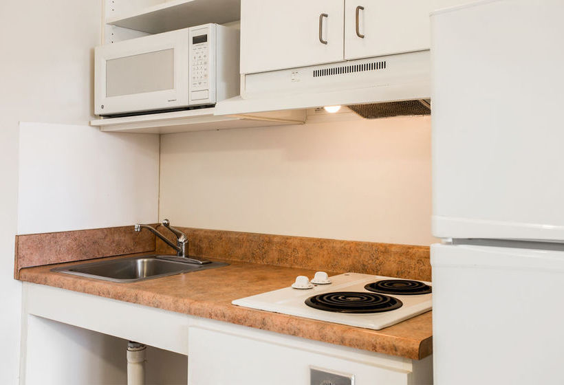 Hotel Suburban Extended Stay  | Concord | North Carolina | United States 20