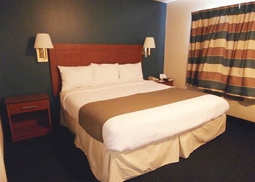 Suburban Extended Stay Hotel Hampton  | Hampton | Virginia | United States 17