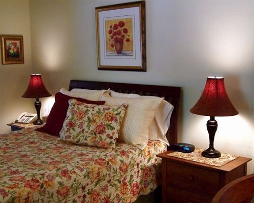 Bed and Breakfast Lyndon House Bed&Breakfast  | Lexington | Kentucky | United States 10