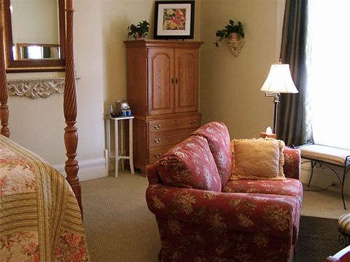 Bed and Breakfast Lyndon House Bed&Breakfast  | Lexington | Kentucky | United States 13