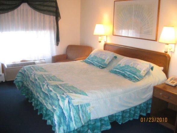 Hotel Rhea'S Inn By The Sea  | Middletown | Rhode Island | United States 1