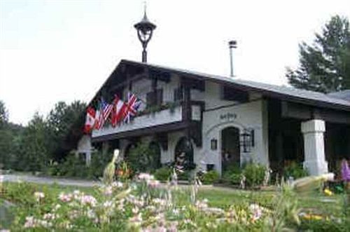 Hotel Northern Lights Lodge  | Stowe | Vermont | United States 13