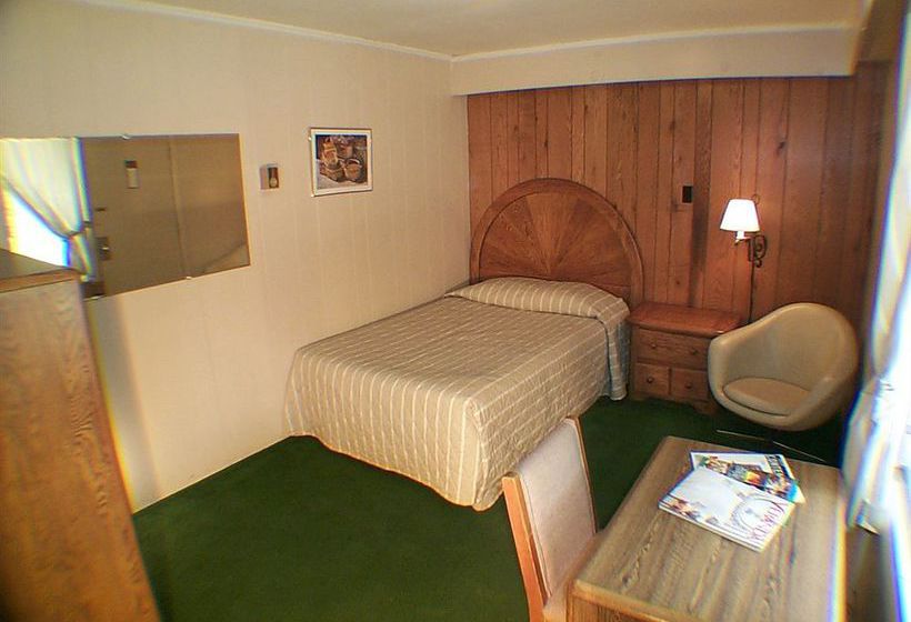 Hotel Northern Lights Lodge  | Stowe | Vermont | United States 4