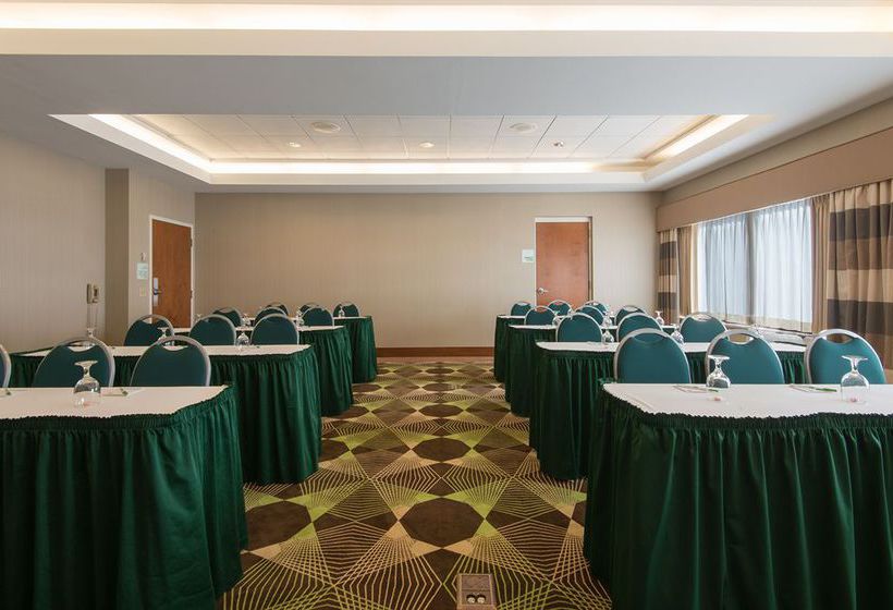 Hotel Holiday Inn Manchester Airport   | Manchester | New Hampshire | United States 13