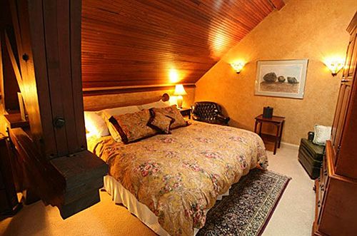 Hotel Belfry Inne  | Sandwich | Massachusetts | United States 12