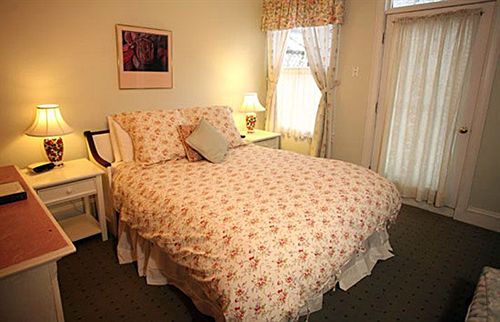 Hotel Belfry Inne  | Sandwich | Massachusetts | United States 14