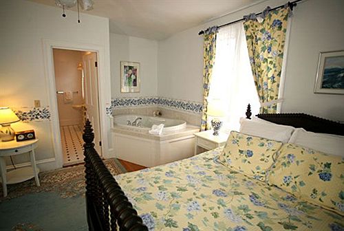 Hotel Belfry Inne  | Sandwich | Massachusetts | United States 18