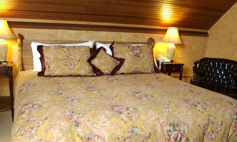 Hotel Belfry Inne  | Sandwich | Massachusetts | United States 3