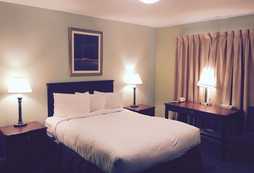 Colonial Motel & Spa  | Brattleboro | Vermont | United States