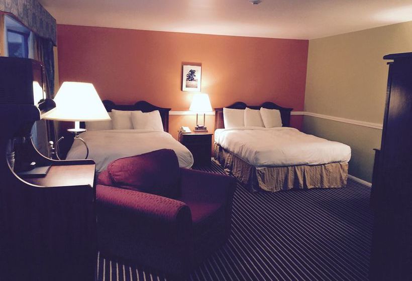 Colonial Motel & Spa  | Brattleboro | Vermont | United States 6