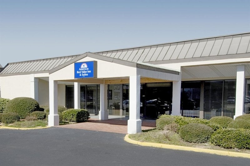 Watson Hotel & Conference Center 