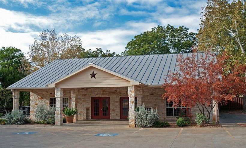Hotel Fredericksburg Inn & Suites  | Fredericksburg | Texas | United States 2