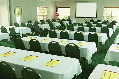 Hotel Fredericksburg Inn & Suites  | Fredericksburg | Texas | United States 6