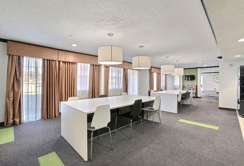 Hotel Quality Inn & Suites  | Plano | Texas | United States 12