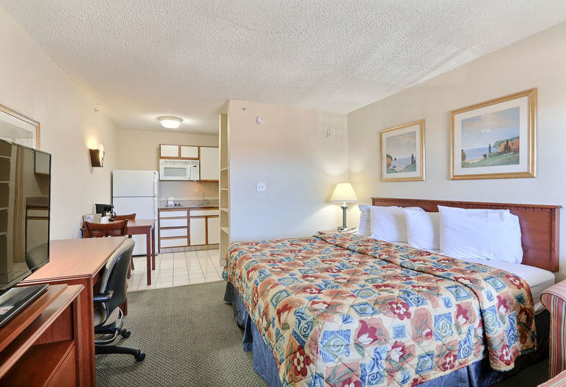 Hotel Quality Inn & Suites  | Plano | Texas | United States 18