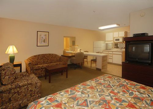 Hotel Suburban Extended Stay  | Dallas | Texas | United States 12