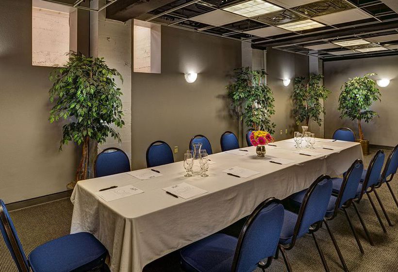 La Salle Hotel  | Bryan | Texas | United States 5