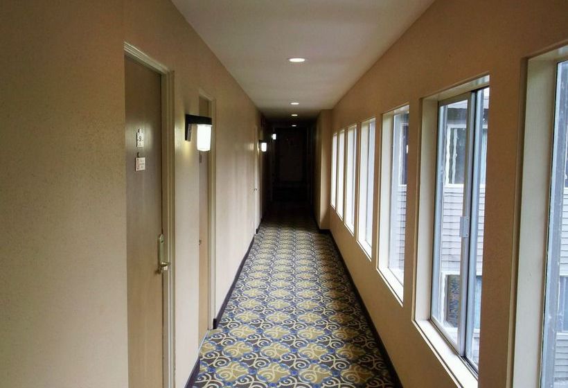 Hotel Downtown Value Inn  | Portland | Oregon | United States 14