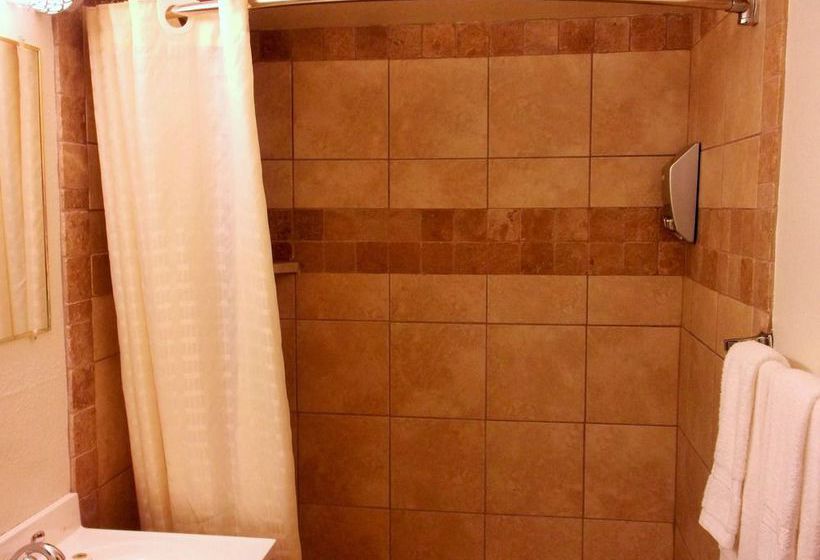 Hotel Downtown Value Inn  | Portland | Oregon | United States 7