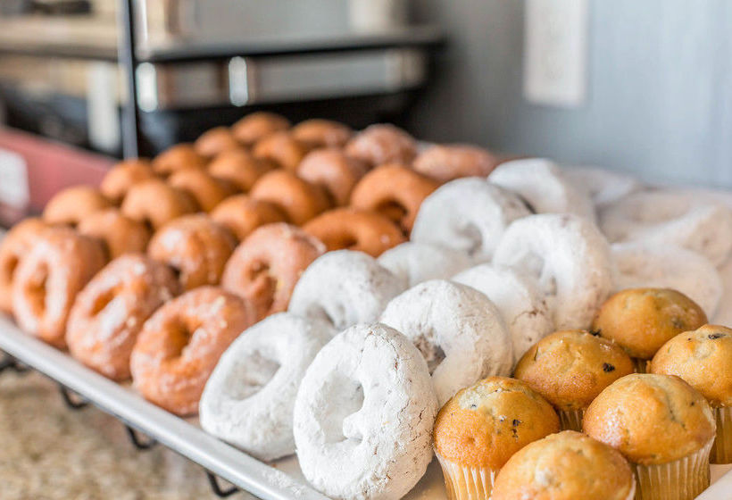 Hotel Comfort Inn & Suites  | South Burlington | Vermont | United States 1